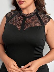 SHEIN Clasi Talla grande Vestido ajustado con encaje en contraste de cuello alto - Negro - Ver 6