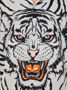 Manfinity Men Tiger Print Shirt - Black and White - View 6
