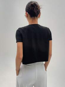 DAZY 素色翻蓋細節短夾克 - 黑色 - 查看 2