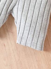 SHEIN Toddler Girls Solid Ribbed Knit Tee & Biker Shorts Set - Light Grey - View 6