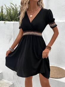 SHEIN VCAY 鋸齒形印花泡泡袖A字洋裝