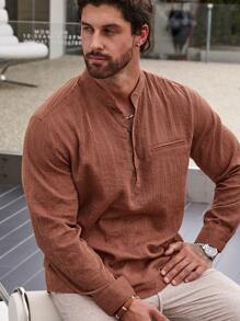 Manfinity Homme 男士純棉純色半扣掀蓋前袋襯衫 - 咖啡棕 - 查看 8