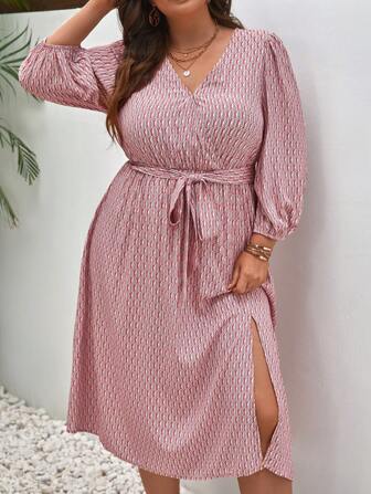 SHEIN Frenchy 大碼滿版印花高衩繫腰帶連衣裙