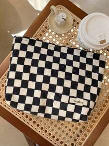 1 chiếc túi xách tay vải nhung kẻ caro đen trắng cầm tay dung tích lớn du lịch cổ điển hình lục giác túi đựng đồ trang điểm cho nữ túi đựng đồ trang điểm cho bé gái túi đựng đồ trang điểm túi đựng đồ chăm sóc da túi đựng đồ vệ sinh cá nhân hình khối đóng gói, đồ dùng thiết yếu khi đi du lịch đồ dùng thiết yếu khi ở ký túc xá, quà tặng phù dâu đám cưới, quà tặng cho mẹ, quà tặng sinh nhật, quà tặng cho bạn bè và giáo viên, đồ trang trí nhà cửa hộp đựng đồ trang điểm hộp đựng đồ trang điểm, túi đựng đồ trang điểm, túi đựng đồ trang điểm, túi đựng đồ trang điểm, túi đựng mỹ phẩm, hộp đựng đồ trang điểm, du lịch, túi đựng đồ trang điểm, túi, bàn trang điểm, túi đựng đồ trang điểm, đồ dùng thiết yếu khi đi du lịch, túi đựng đồ trang điểm, túi, đồ dùng thiết yếu khi đi du lịch, phụ kiện trang điểm, túi đựng đồ trang điểm nhỏ, túi đựng đồ trang điểm, túi đựng mỹ phẩm, đồ dùng thiết yếu khi đi du lịch, dung tích lớn, túi đựng đồ trang điểm lớn - Đen và trắng - Xem 1