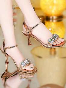 女士金屬質感水鑽裝飾單帶高跟涼鞋,魅力四射金色PVC酒杯跟踝帶高跟涼鞋適合夏天 - 金色 - 查看 3