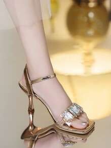 女士金屬質感水鑽裝飾單帶高跟涼鞋,魅力四射金色PVC酒杯跟踝帶高跟涼鞋適合夏天 - 金色 - 查看 4
