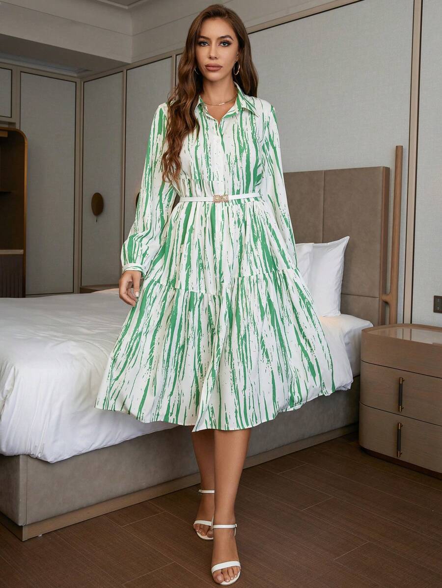 SHEIN Privé 滿版印花荷葉邊娃娃裙 - 彩色 - 查看 1