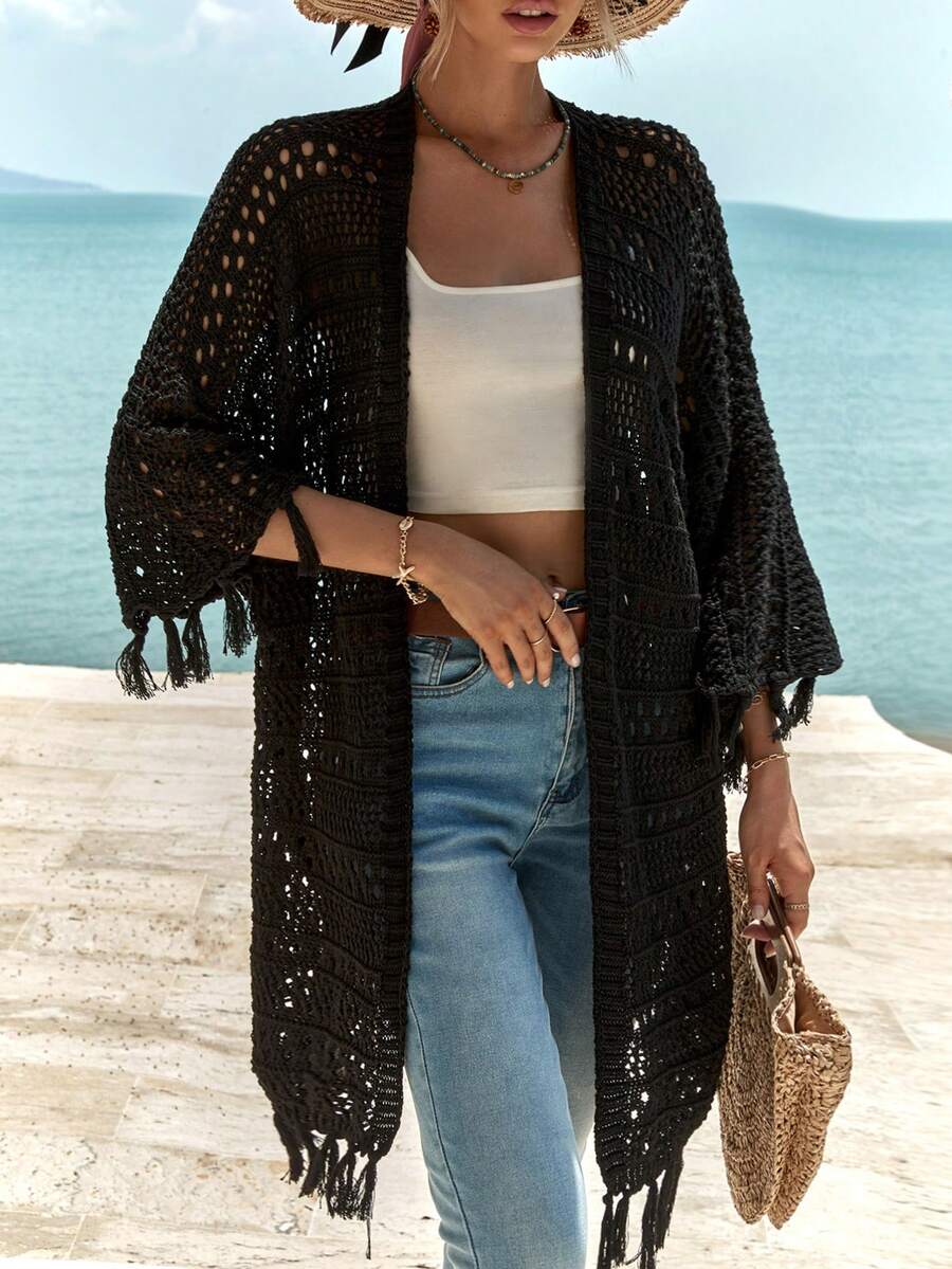 RueChic Hollow Out Fringe Trim Batwing Sleeve Open Front Cardigan - màu đen - Xem 1