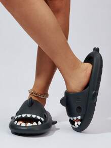 Hombres tiburón de dibujos animados diseño Chanclas , negro exterior EVA Chanclas - Negro - Ver 4