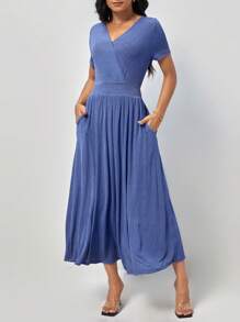 SHEIN Clasi Chất rắn Surplice cổ Váy chữ A - Màu xanh lam - Xem 4