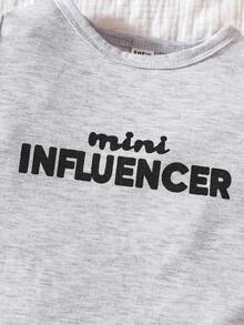 Baby Boy Letter Graphic Tee & Flap Detail Pants