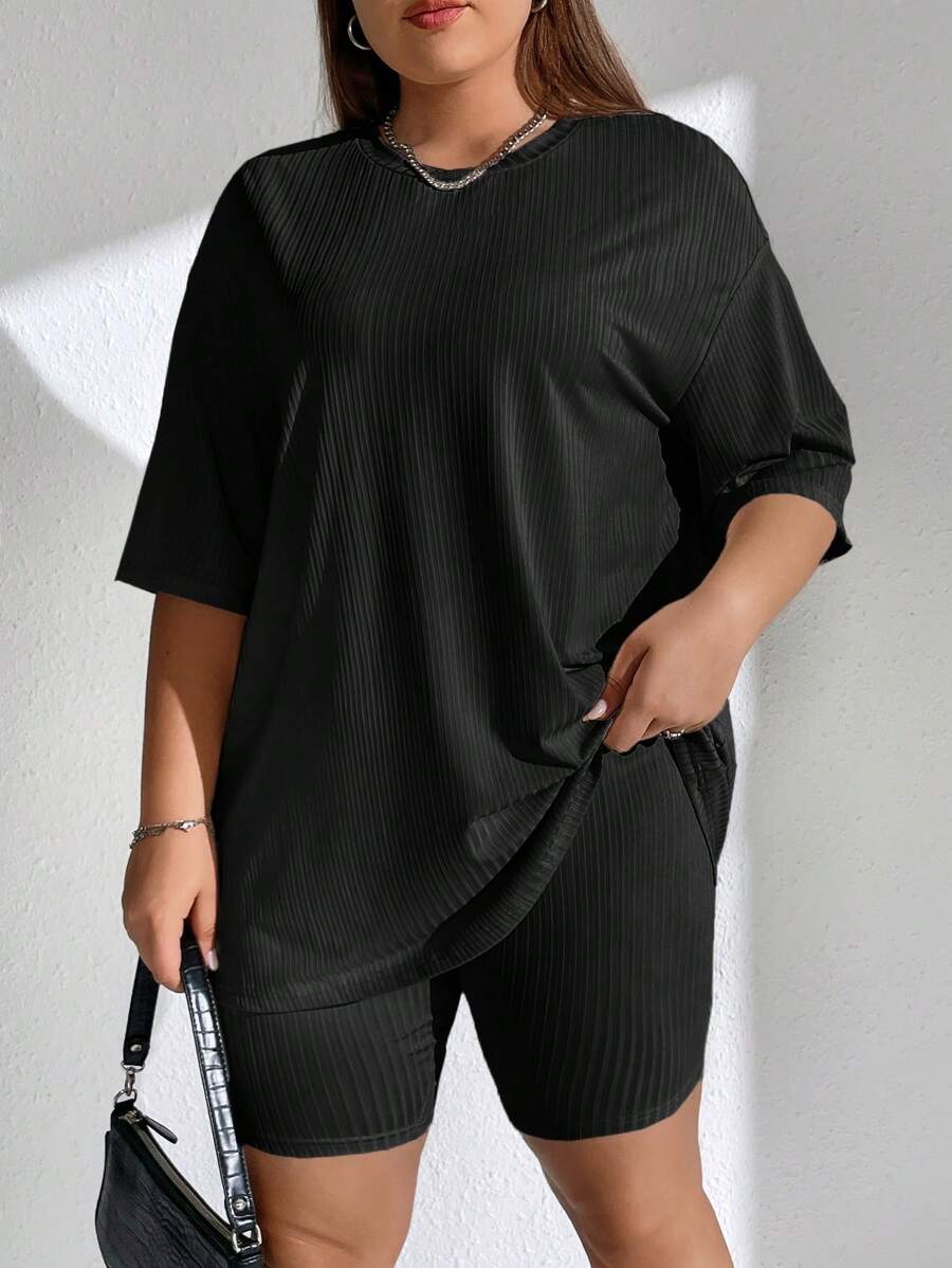 SHEIN EZwear 大碼落肩T恤和騎行褲 - 黑色 - 查看 1