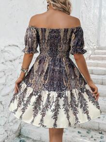 SHEIN VCAY 佩斯利印花一字肩荷葉邊洋裝 - 黑色 - 查看 3