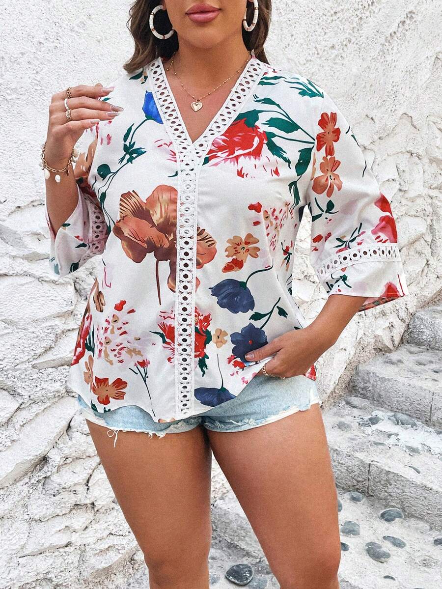 SHEIN VCAY Plus Floral Print Guipure Lace Trim Blouse - White - View 1