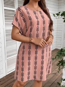 SHEIN LUNE Plus Summer Geo Print Batwing Sleeve Tunic Dress,Beach Dress Sundress,Holiday Outfits Boho - Multicolor - View 3