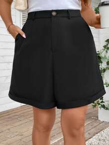 SHEIN LUNE 大碼素色反摺褲腳闊腿短褲