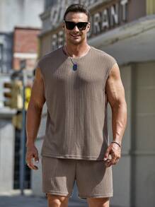 GENTILAND Men Plus Letter Patched Tank Top & Shorts - Khaki - View 3