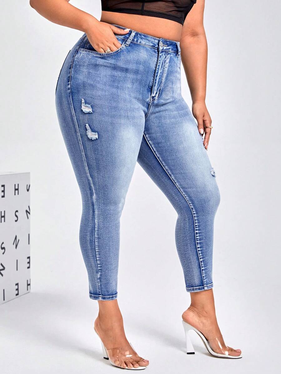 SHEIN SXY Talla grande Jeans ajustados desgarro de talle alto - Lavado ligero - Ver 1
