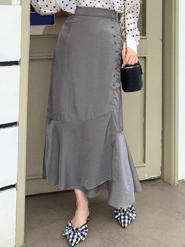 Solid Button Detail Ruffle Hem Skirt