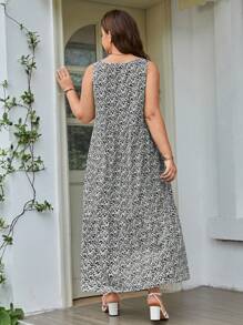 SHEIN LUNE 大碼1入組碎花連衣裙 - 黑色 - 查看 4