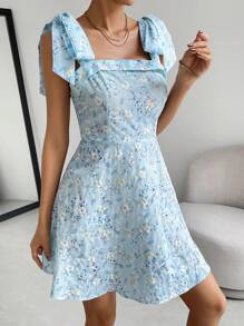 SHEIN Privé 印花肩上打結吊帶連衣裙 - 淺藍色 - 查看 6