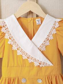 SHEIN 小女童鏤空蕾絲花邊泡泡袖洋裝