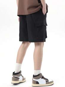 Manfinity Hypemode 男款寬鬆直筒多口袋短褲,帶蓋口袋,側面拉繩腰設計 - 黑色 - 查看 2