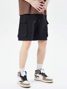 Manfinity Hypemode 男款寬鬆直筒多口袋短褲,帶蓋口袋,側面拉繩腰設計 - 黑色 - 查看 3