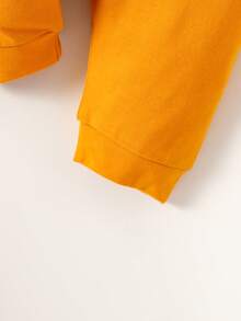 SHEIN 男嬰汽車印花連身褲和連體衣和褲子和帽和圍兜和包禮品套裝 - 彩色 - 查看 6