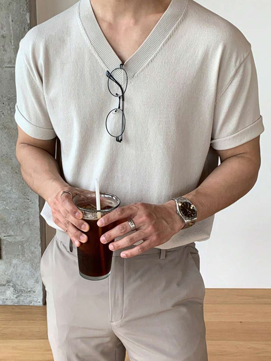 DAZY 男士素色V領針織上衣 - 杏色 - 查看 1