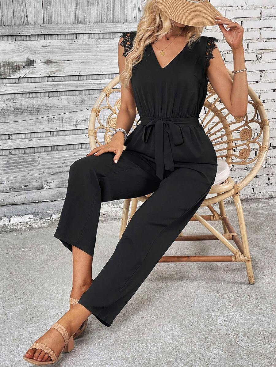 SHEIN LUNE 蕾絲拼接荷葉邊腰帶連身褲 - 黑色 - 查看 1