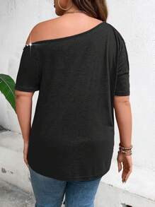 Calvaya Plus Pearls Beaded Cut Out Asymmetrical Neck Tee - Black - View 2