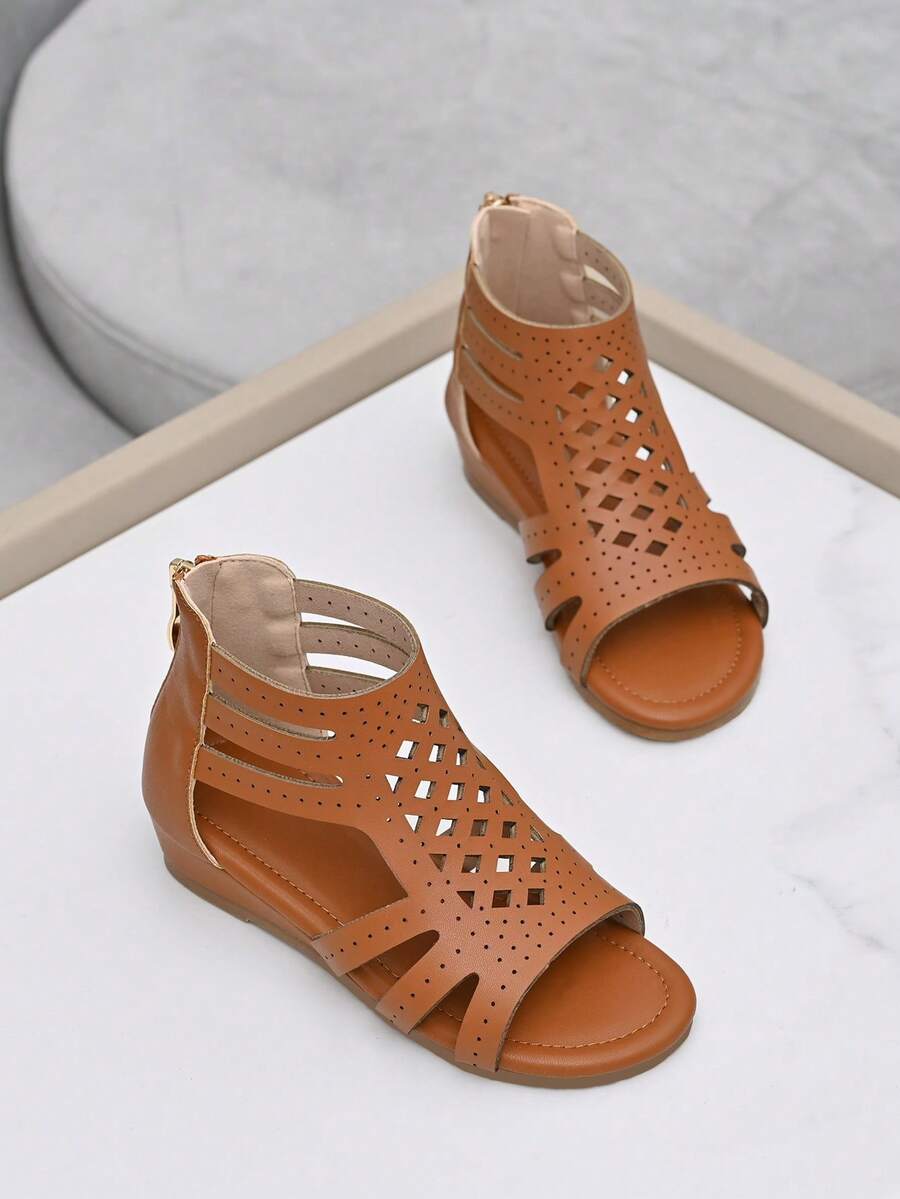 Girls Hollow Out Open Toe Back Zipper Flat Sandals For Summer - Brown - View 1