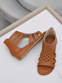 Girls Hollow Out Open Toe Back Zipper Flat Sandals For Summer - Brown - View 3