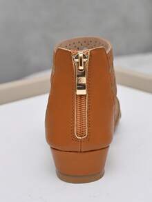 Girls Hollow Out Open Toe Back Zipper Flat Sandals For Summer - Brown - View 5