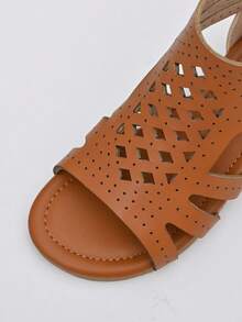 Girls Hollow Out Open Toe Back Zipper Flat Sandals For Summer - Brown - View 7