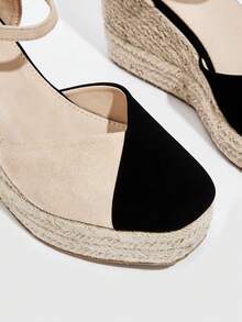 Vacation Ankle Strap Wedge Shoes For Women, Two Tone Point Toe Espadrille Shoes - Multicolor - View 3
