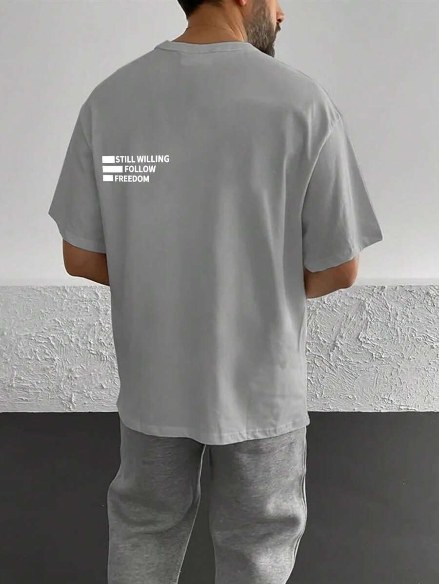 Manfinity Homme Men Casual Letter Graphic Drop Shoulder Oversized Tee - Light Grey - View 1