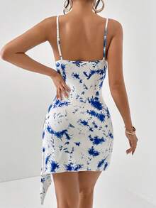 SHEIN Privé 紮染不對稱下擺吊帶連衣裙 - 藍白色 - 查看 2