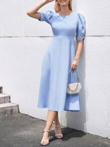 SHEIN Privé 素色泡泡袖A字連衣裙 - 淺藍色 - 查看 4