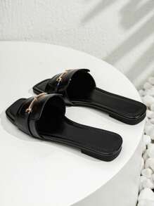 女士金屬裝飾單帶時尚拖鞋黑色