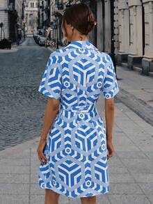 SHEIN Privé 幾何印花前紐扣襯衫連衣裙 - 藍白色 - 查看 2