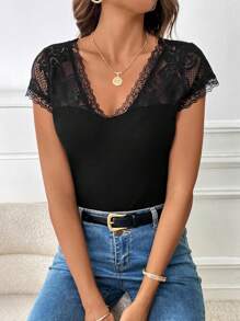 SHEIN Privé Contrast Lace V Neck Tee - Black - View 6