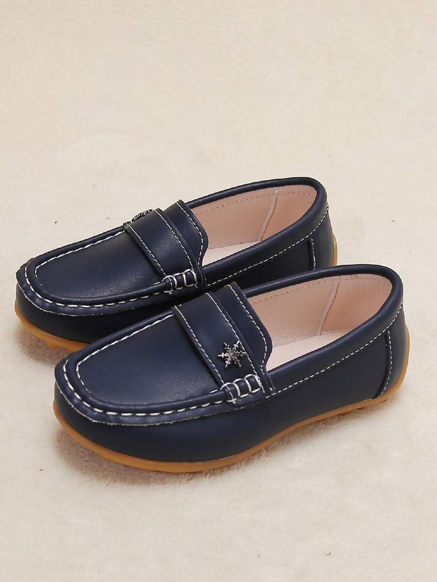 Jungen Loafers mit Schneeflocke Dekor, Stich Detail, Preppy für Outdoor
