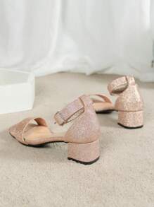 女士粗跟踝帶金屬亮絲魅力四射涼鞋