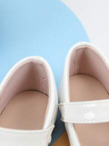 Baby Girls Flower Decor Hook-and-loop Fastener Mary Jane Shoes For Summer - White - View 4