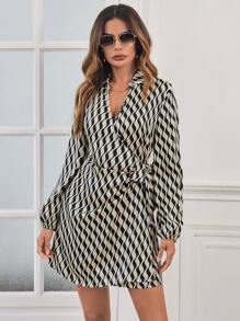 SHEIN Clasi 滿版印花燈籠袖側打結圍裹式連衣裙 - 黑色 - 查看 1