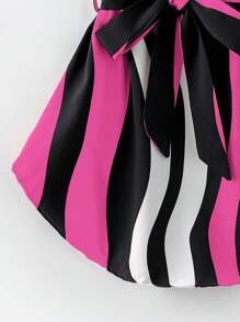 SHEIN Young Girl Colorblock Notched Neckline Belted Dress