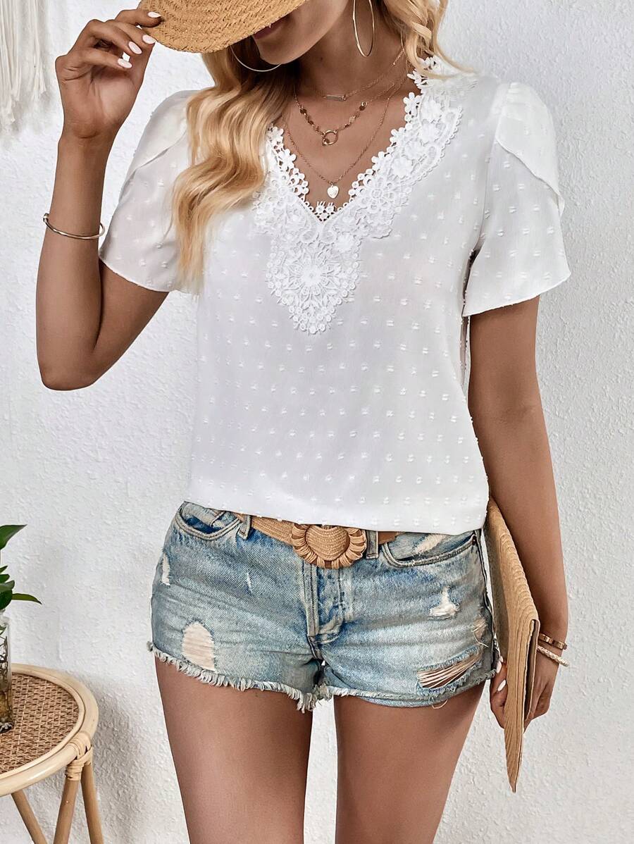 SHEIN Frenchy 圓點拼接水溶蕾絲花瓣袖襯衫 - 白色 - 查看 1