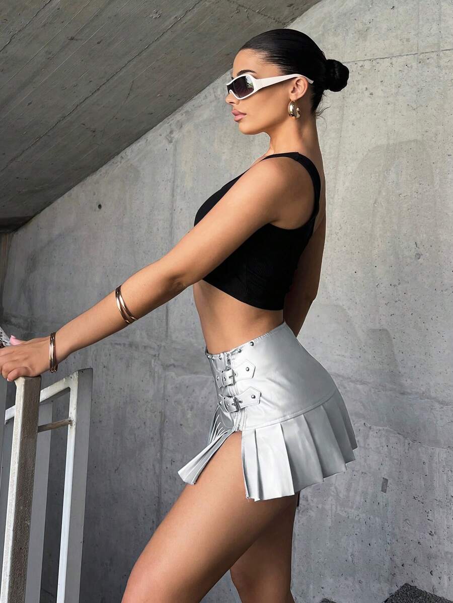 SHEIN ICON Low Rise Buckle Detail Pleated Hem PU Leather Skirt - Silver - View 1